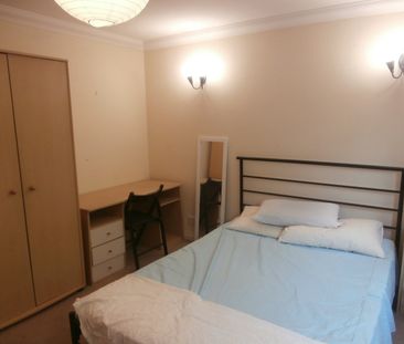 Room in a Shared House, Harford Mews, N19 - Photo 2