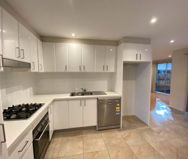 Double Storey Townhouse in Perfect Location - Photo 1