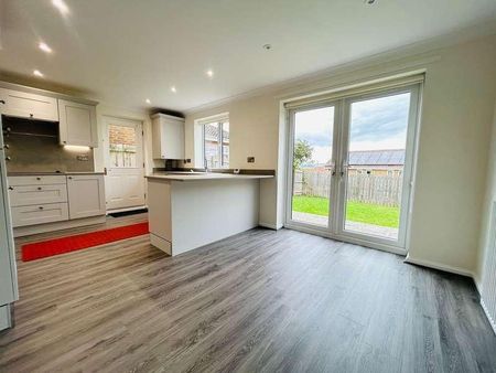 Aden Court, Bearpark, Durham, DH7 - Photo 4