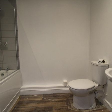 2 bedroom terraced house to rent - Photo 3