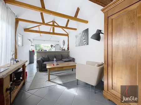 Exclusivité - Maison à louer esprit loft avec jardinet, sans vis-à-vis, Le Mesnil-Esnard 76, plein centre ville. - Photo 2