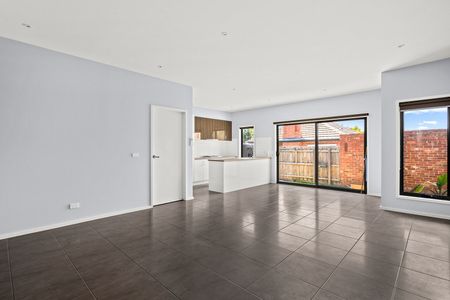 4A Probus Street, Ivanhoe VIC 3079 - Photo 4