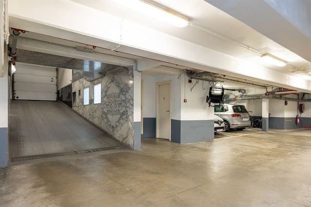 Duplex appartement met groot terras en autostaanplaats - Photo 1