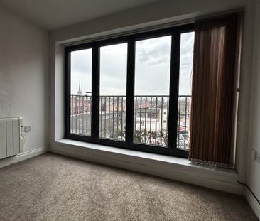 Regent Street - Photo 2