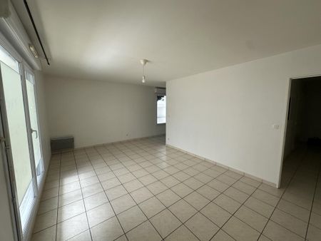 Location Appartement 2 pièces 50m² NANTES 44100 - Photo 3