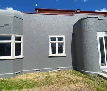 Three Bedroom - City Centre. - Photo 2
