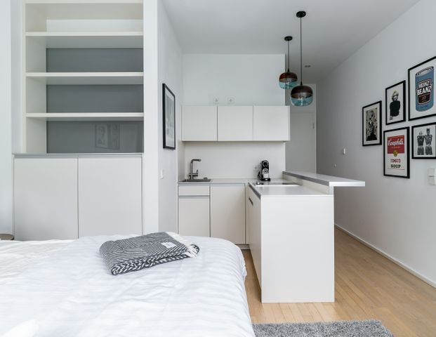 Wohnung in Berlin Kreuzberg am Mariannenplatz – exklusives Design – pures Lebensgefühl! - Foto 1