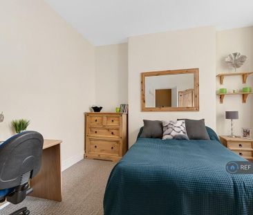 5 bedroom terraced house to rent - Photo 3