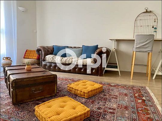 Appartement 2 pièces 58m2 MARSEILLE 8EME 852 euros - Photo 1