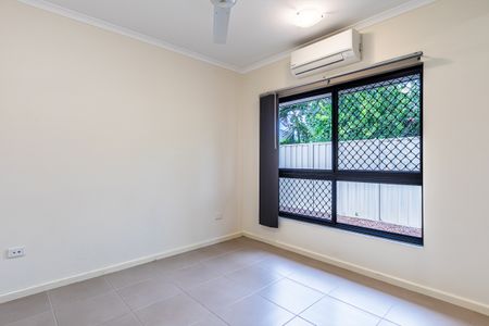 24 Mirrakma Crescent, - Photo 5