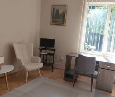De închiriat apartament în centru - Photo 6