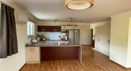 Large family home in Kerikeri - Photo 5