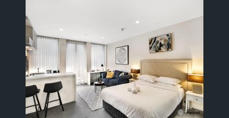 Contemporary Comfort & Smart Design - Photo 4