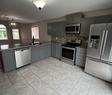 For Lease - 23 Dunsmore Lane Unit# Upper, Barrie, Ontario - Photo 5