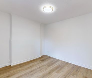 For Lease - 102 Bowie Avenue Unit# Main, Toronto, Ontario - Photo 1