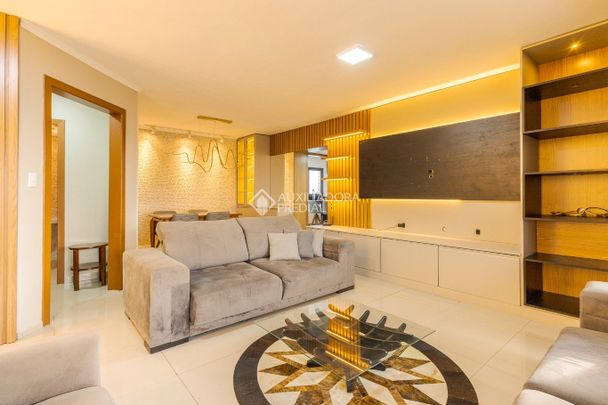 Cobertura com 3 quartos e 342m² para alugar em Centro, Canoas. - Photo 1
