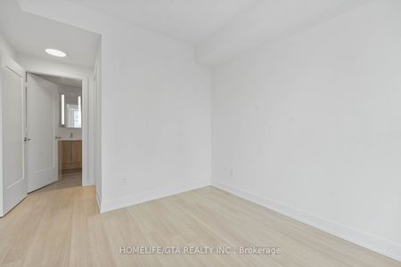25 Cordova Avenue #614 - Photo 2
