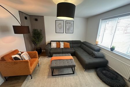 Adams Drive, Bradwell, GREAT YARMOUTH - Photo 3