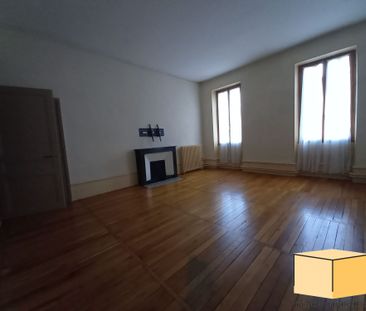 Location Appartement 3 pièces 124m² BELLEY 01300 - Photo 1
