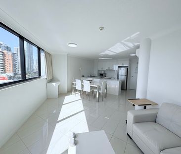 Spectacular Ocean, City and Hinterland Views from a central location! - Photo 5