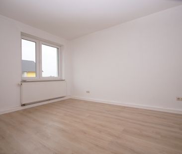 Gut geschnittene Wohnung in einem Vier-Parteinhaus - Photo 3