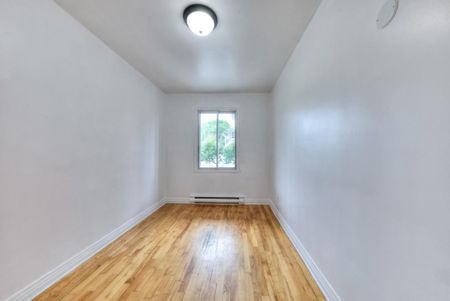 Montréal (Ahuntsic-Cartierville) (Ahuntsic Ouest) - Photo 3