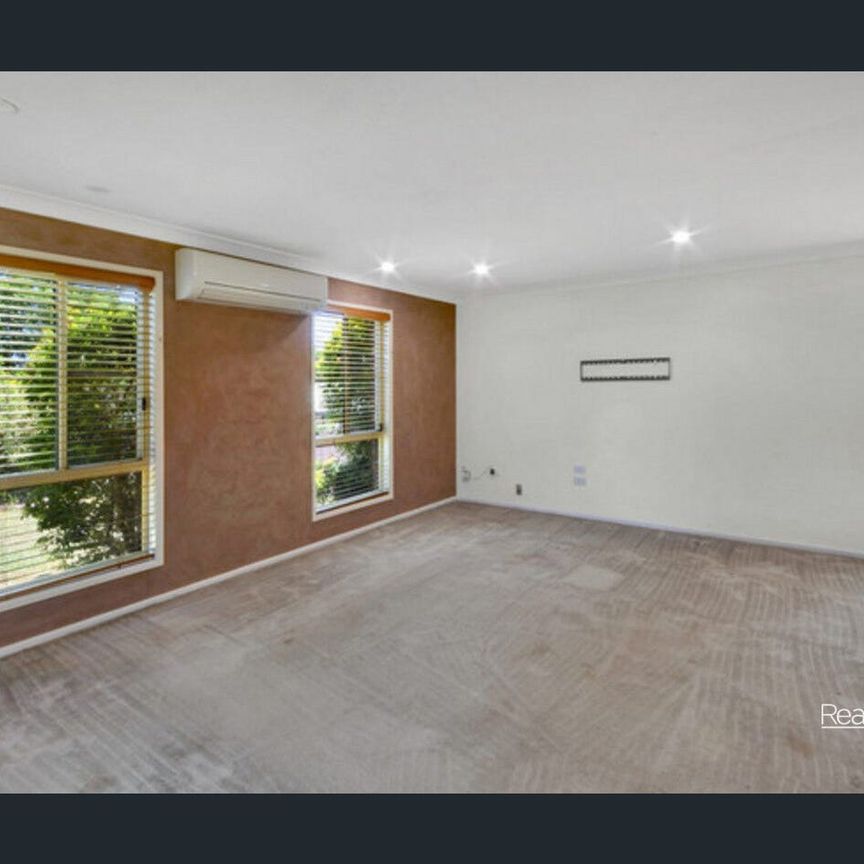 Elevated Living with Sunset Views in a Peaceful Cul-de-Sac - Photo 1