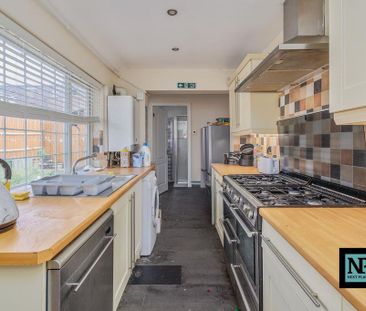1 bedroom house of multiple occupation to rent - Photo 3