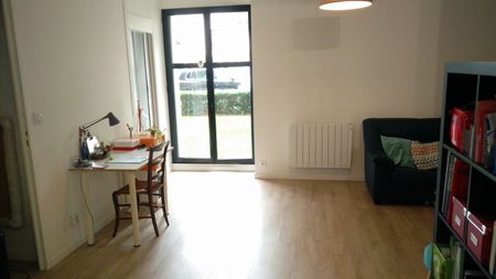 Location Appartement 2 pièces 50m² ORLEANS 45000 - Photo 3