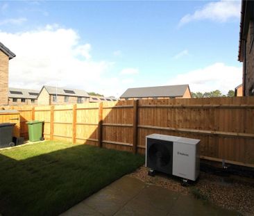 3 bedroom terraced house to rent - Photo 4