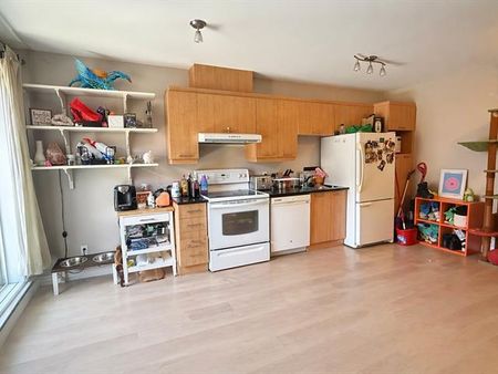 926 Av. Ste Croix - Photo 4