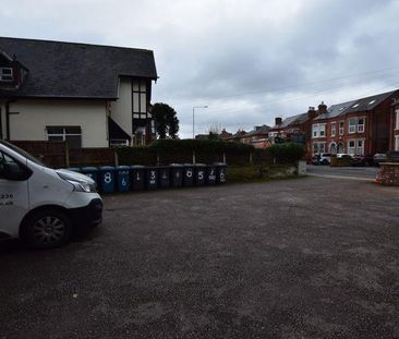 3 bedroom apartment to rent - Photo 1