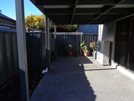 Modern Double Storey Townhouse - Photo 5