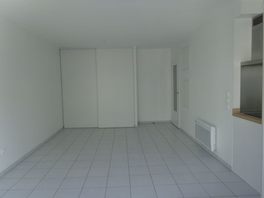 Appartement RUE DU CAPITAINE ALFRED DREYFUS - Photo 1