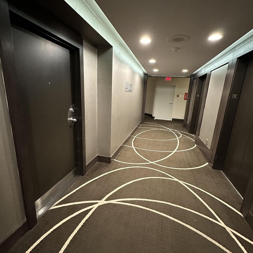 For Lease - 1001 Bay Street Unit# 2808, Toronto, Ontario - Photo 1