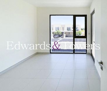 Single Row | Desert Facing | Avail end of January - Photo 2