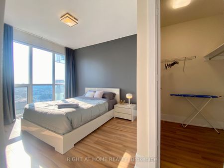 300 Front Street Lofts 300 , #3713 - Photo 4