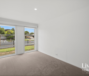 Freshly Renovated & Move-In Ready Family Home - Photo 3