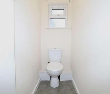 Lincoln Court, Enfield, EN2 - Photo 1