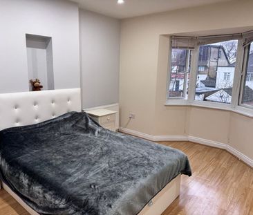 1 Bed Flat, Newark Way, NW4 - Photo 6