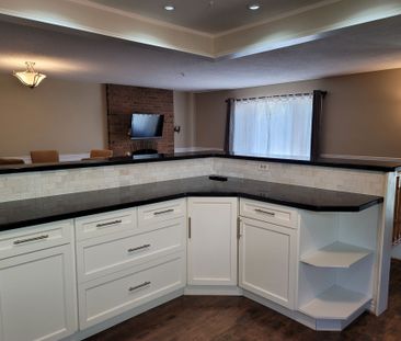 For Lease - 6795 Shelter Bay Road, Mississauga, Ontario - Photo 3