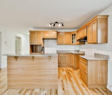 1758 Ch. St-Charles, app.202, J6W 3R3, Terrebonne - Photo 2