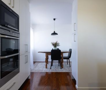 Modern Residence with Private Entry (Electricity & Water Included) - Photo 3