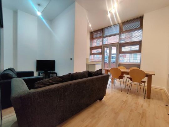 Studio to rent - Photo 1