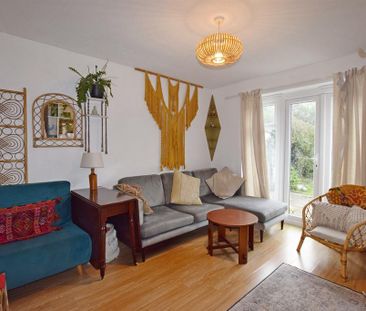 2 bedroom bungalow to rent - Photo 3