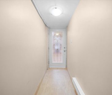 For Lease - 51 Blyth Street, Richmond Hill, Ontario - Photo 5