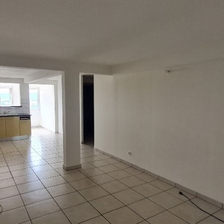 Appartement T3 avec vue mer - FORT DE FRANCE - Photo 1