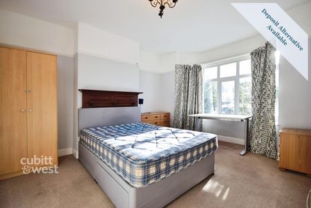 4 bedroom semi-detached house to rent - Photo 4