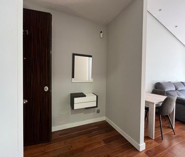 2 room luxury penthouse for rent in Valencia - Photo 4