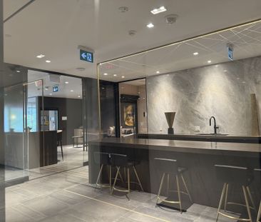 For Lease - 319 Jarvis Street, Toronto, Ontario - Photo 2